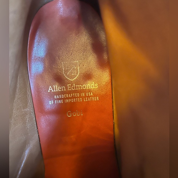 Allen Edmonds Gobi Chukka boots size 10.5 - Picture 3 of 4